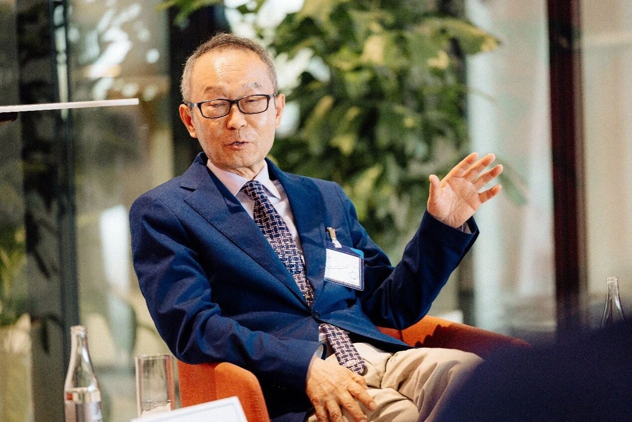 bat365在线登录网站注册赠送36院长张军出席瑞士圣加仑论坛